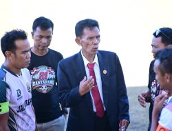 Bukan Sekadar Berdiri di Pinggir Lapangan, Paosing Udin Kawal Gantarang Football Championship dari Pembukaan hingga Final